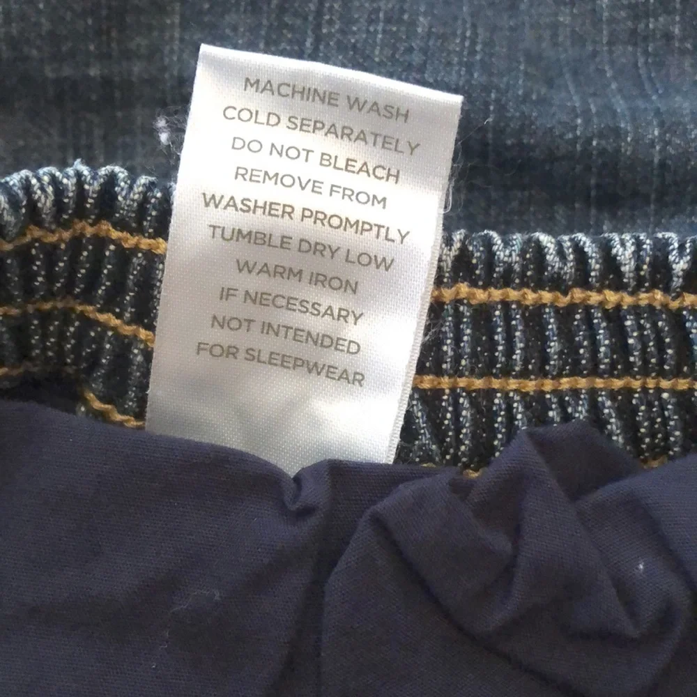 2005 Gymboree Denim Blue Skirt with Floral Belt Front Size 3-6 Months